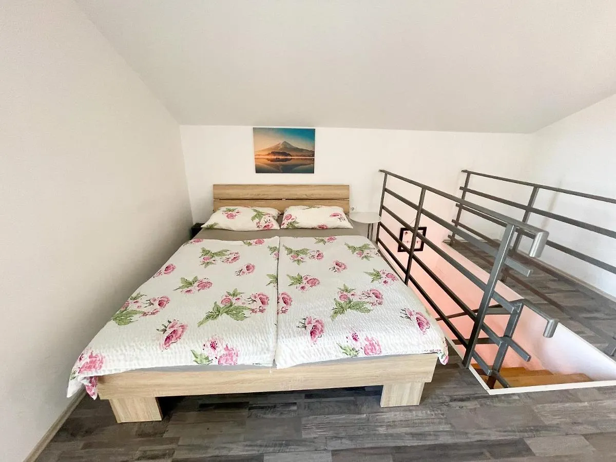 Apartment Apartmani Avi Crikvenica
