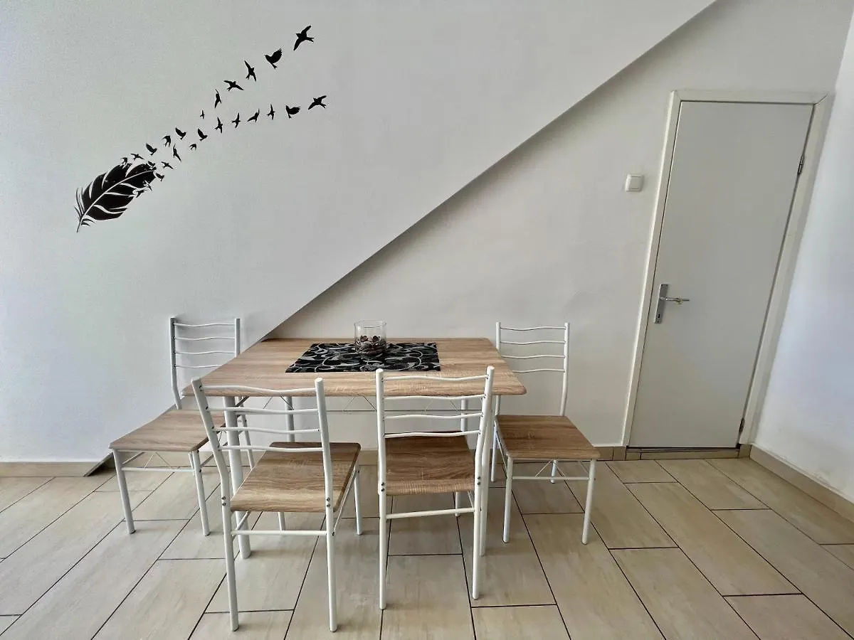Apartmani Avi Crikvenica Apartment