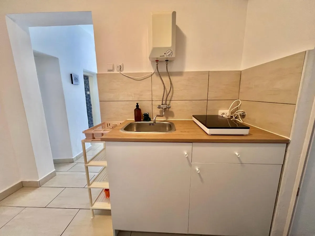 Apartmani Avi Crikvenica 0*,  Croatia